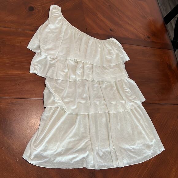 Francesca’s Collection White One Shoulder Tiered Tunic Top Mini Dress - Picture 4 of 8